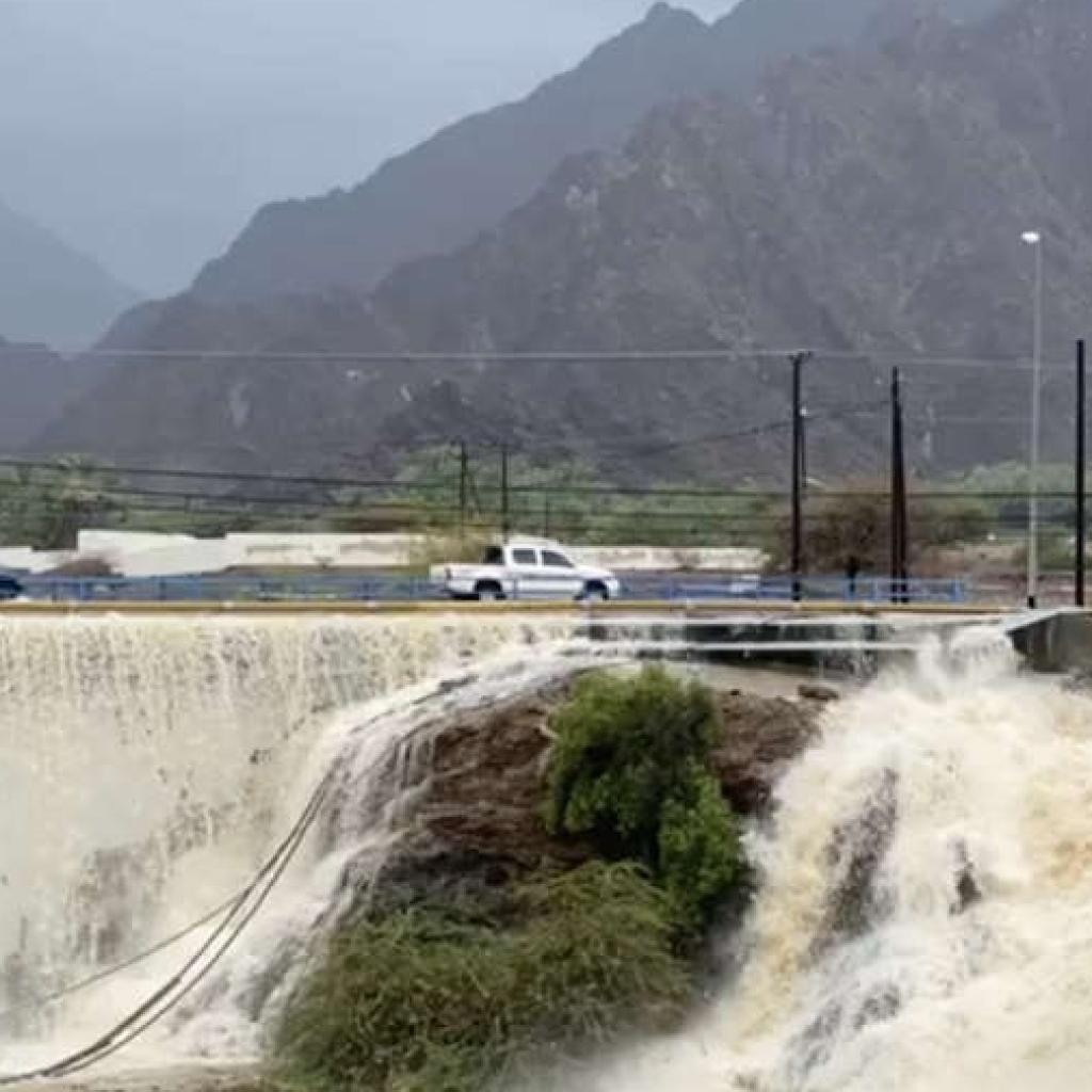 Hatta Weather Warning: Stay Away from Valleys and Water Channels Amid Heavy Rain