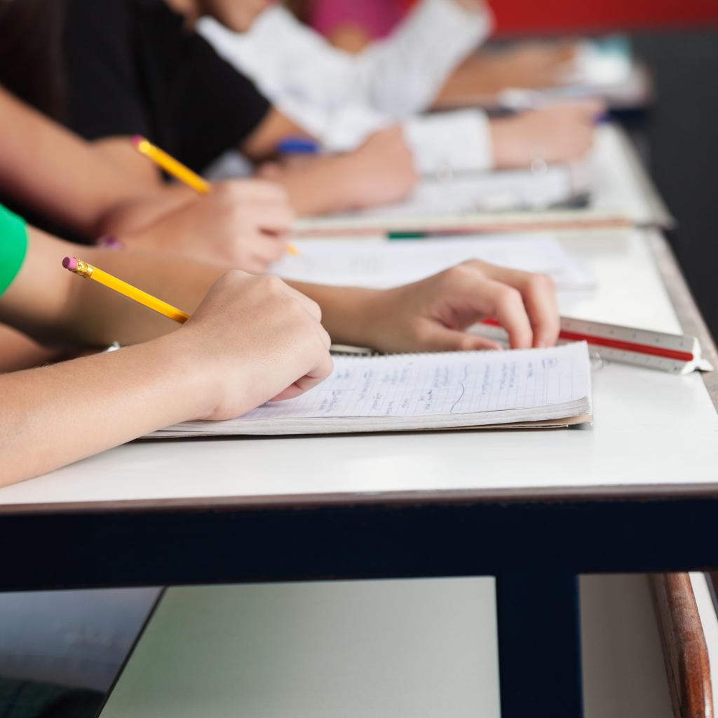 CBSE Board Exams 2025–26: Important Rules Parents of Class 10 & 12 Students Must Know